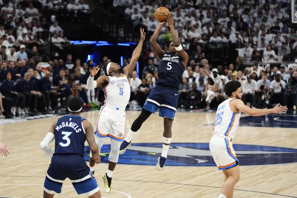 edwards-lidera-paliza-y-timberwolves-reviven-ante-el-thunder