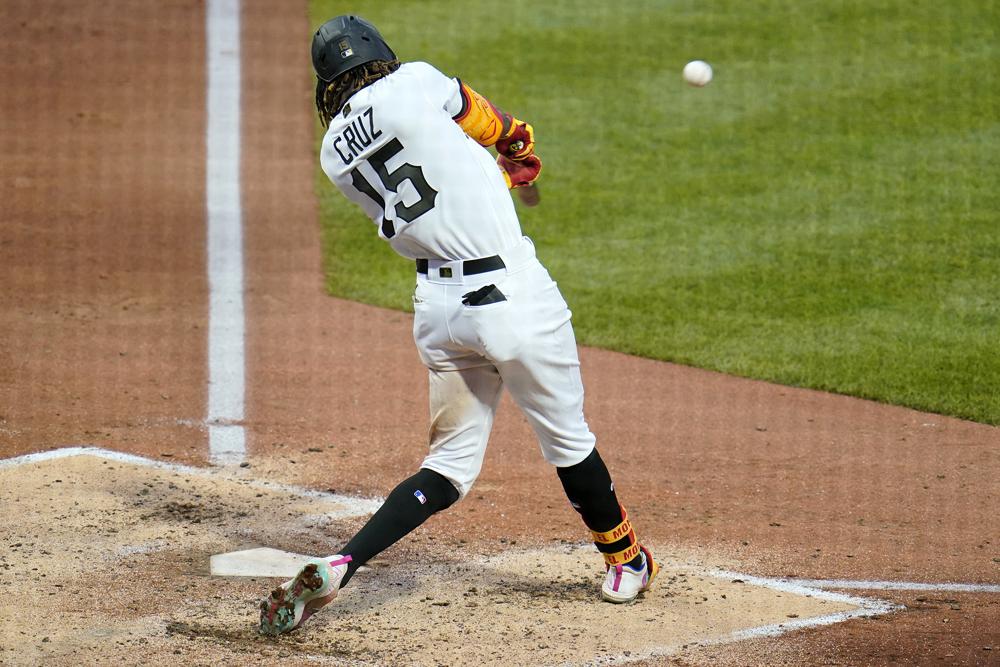 oneil-cruz-conecto-el-batazo-mas-fuerte-en-la-historia-de-statcast.-todos-los-resultados