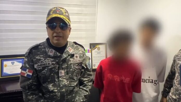 se-entregan-a-las-autoridades-dos-menores-acusados-de-matar-un-adolescente-de-15-anos-en-santiago