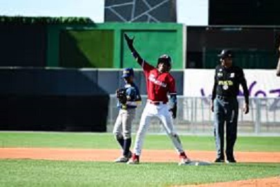 republica-dominicana-blanquea-a-curazao-en-su-debut-en-la-serie-del-caribe-kids-venezuela-2025