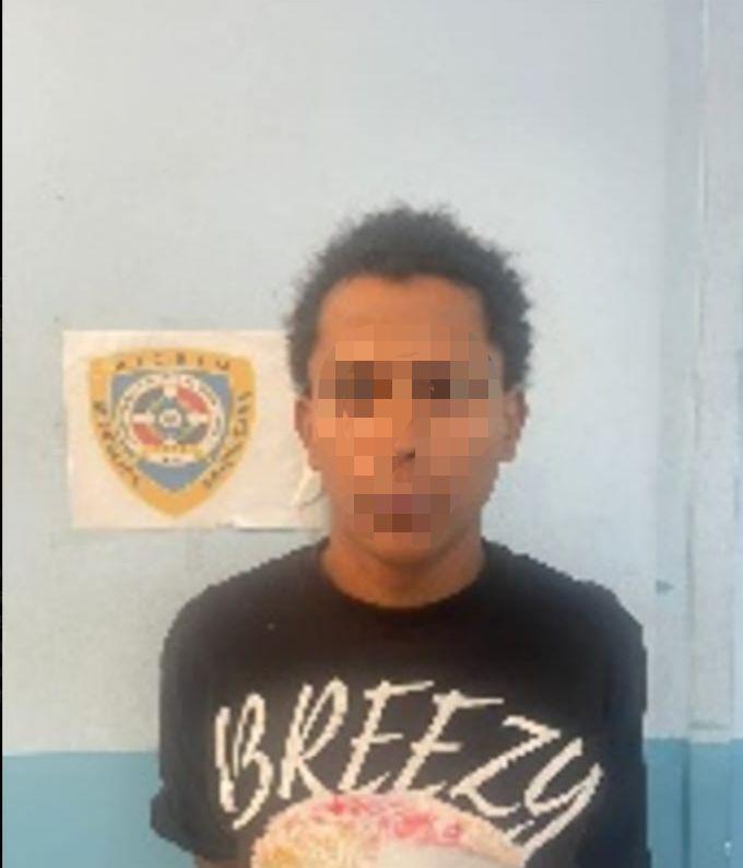 se-entrega-“mabueno”-buscado-por-despojar-de-pistola-a-seguridad-privada