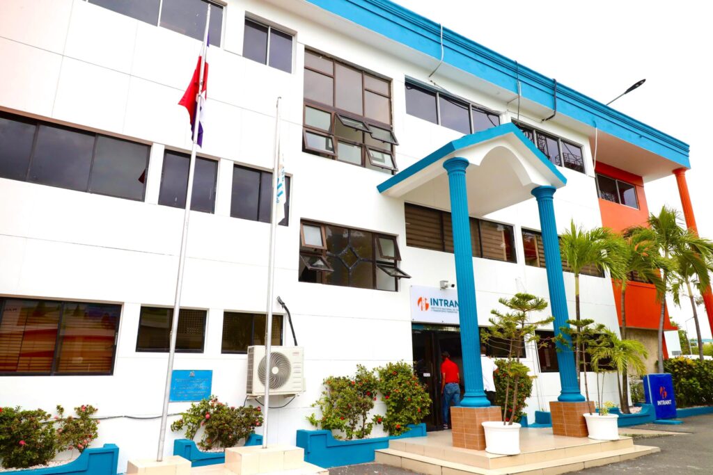 intrant-desmiente-versiones-sobre-pago-de-rd$25-millones-a-firmas-de-abogados