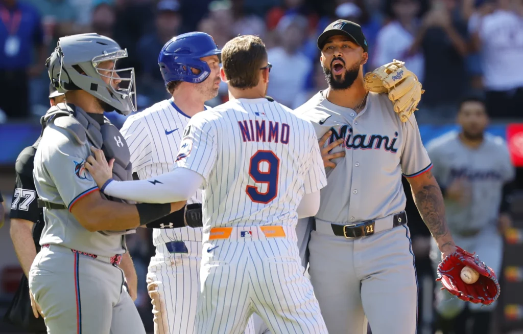 alcantara-domina,-ramirez,-hr-y-marlins-vencen-a-mets.-white-sox-frenan-a-yankees
