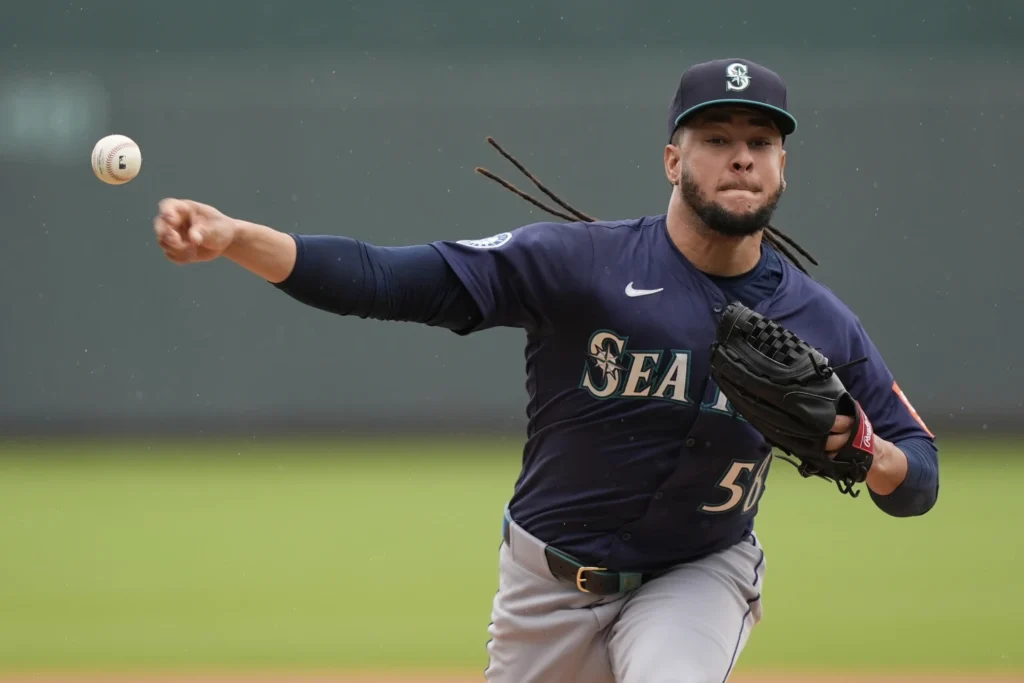 castillo-y-alcantara-brillan;-vasquez-y-bello-caen-en-jornada-del-jueves-mlb-con-4-dominicanos-en-el-box
