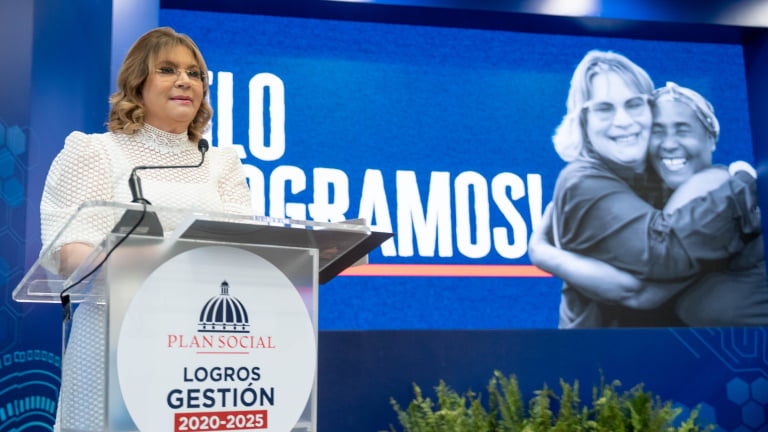 yadira-henriquez-resalta-cinco-anos-de-gestion-marcados-por-la-transparencia-en-plan-social-de-la-presidencia