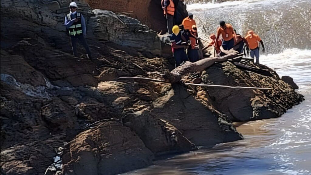 hallan-cadaver-de-hombre-en-aguas-del-rio-guayubin