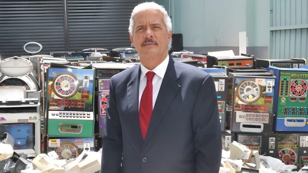 oscar-chalas-guerrero,-exdirector-de-casinos,-se-declara-culpable-y-regresa-rd$20-millones-al-estado