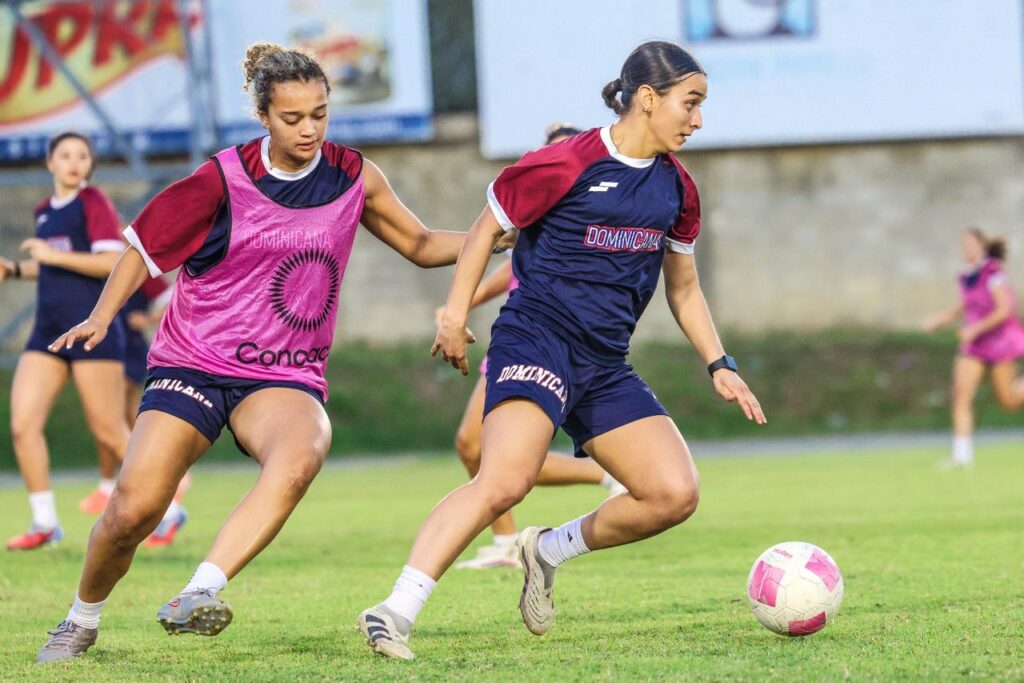 rd-buscara-primera-victoria-en-la-ruta-hacia-el-mundial-femenino-brasil-2027