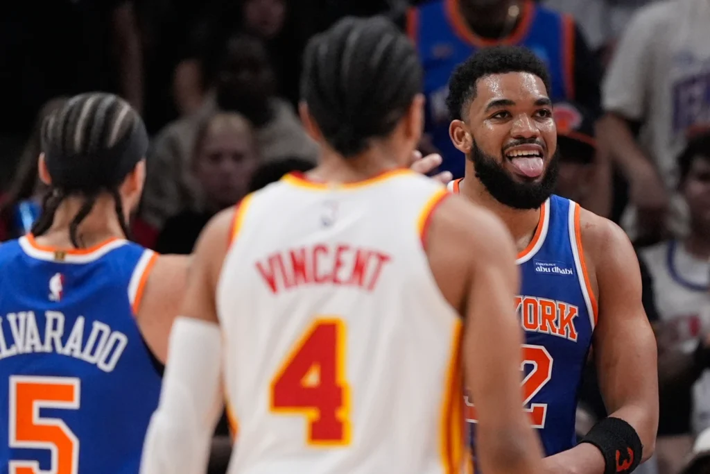 towns-logro-un-triple-doble:-los-knicks-aplastan-a-los-hawks-con-historica-paliza-140-89