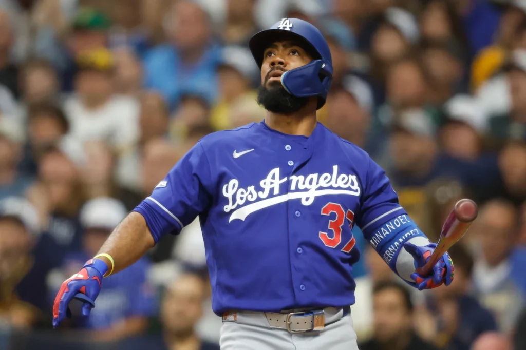 teoscar-hernandez-6-ce:-dodgers-vienn-de-atras-a-cerveceros.-otros-resultados