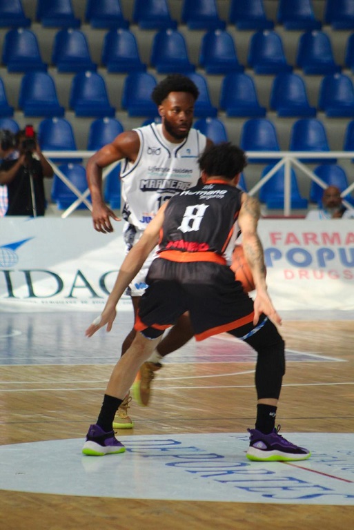 titanes-y-caneros-aprietan-la-tabla-con-victorias-dramaticas-en-la-super-liga-lnb