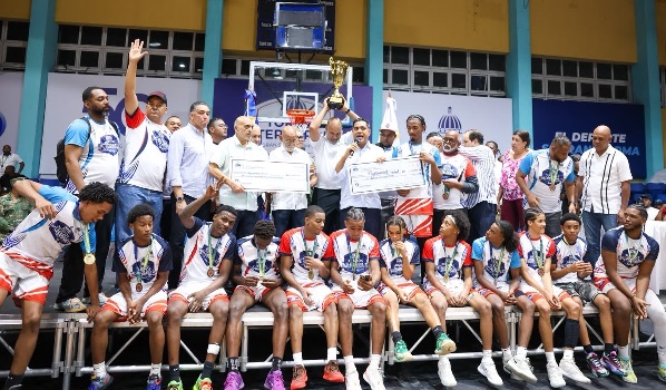 bameso-conquista-torneo-interbarrial-de-baloncesto-de-miderec
