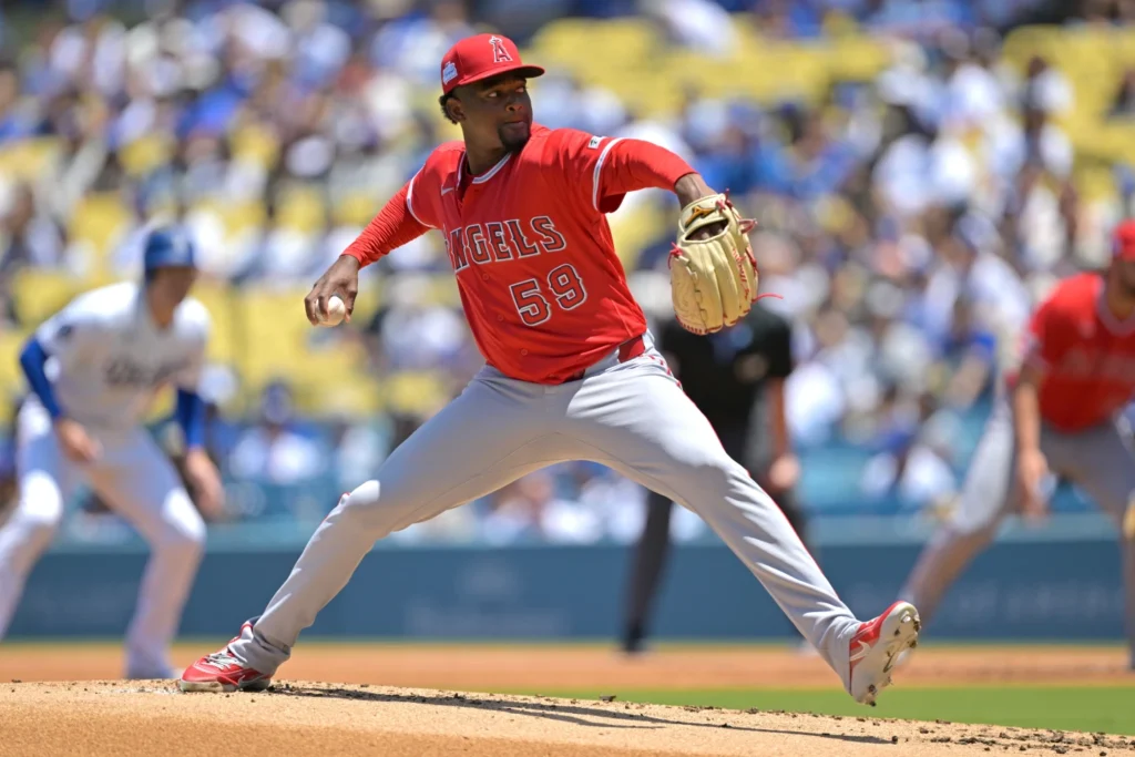 pitcheo-dominicano-marca-la-jornada-dominical-en-mlb