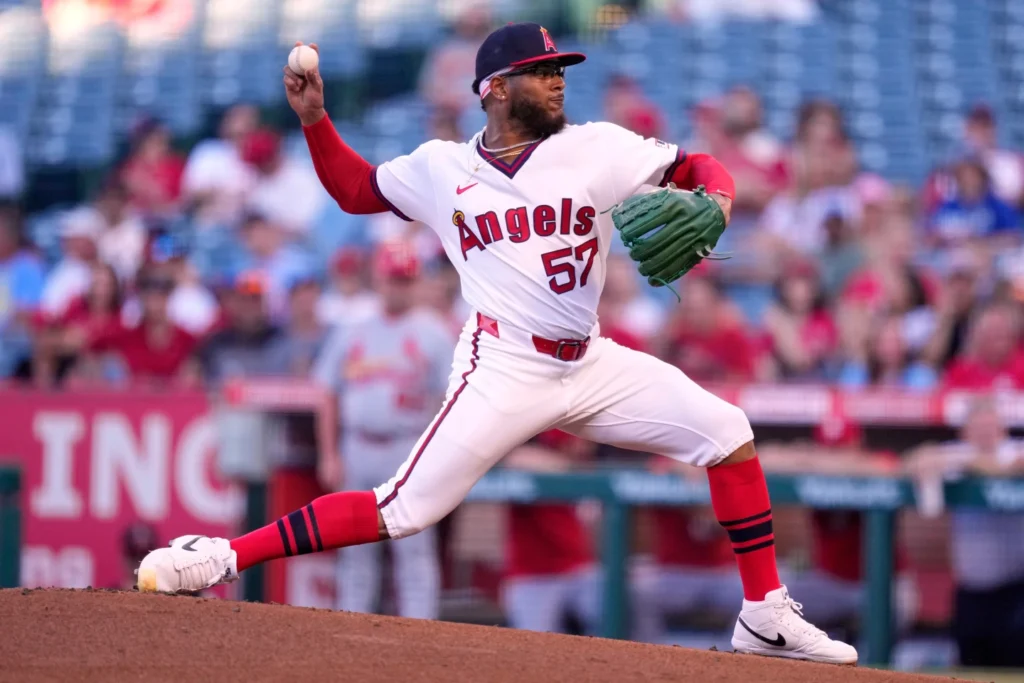 urena-domina-y-los-angelinos-vencen-5-1-a-los-cardenales
